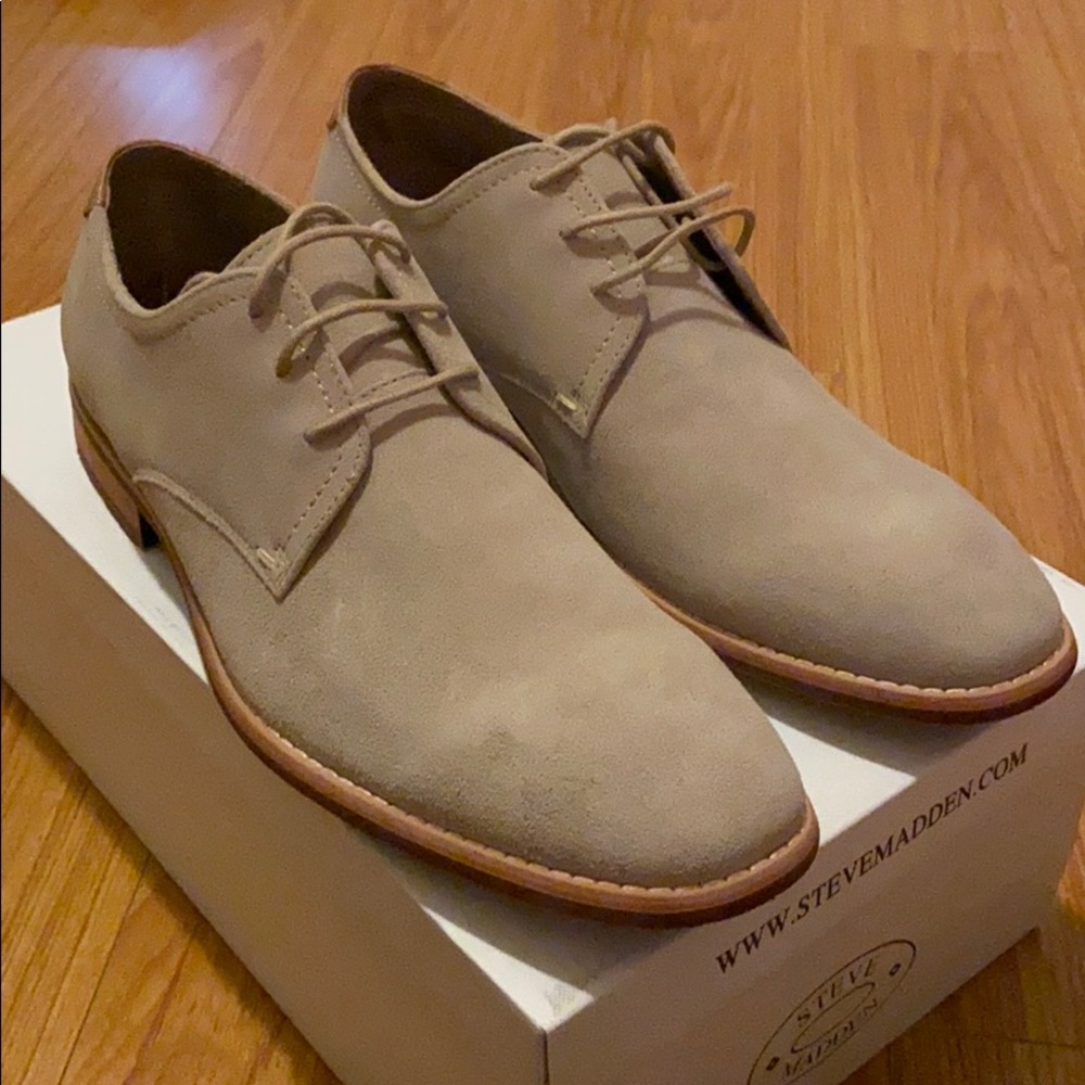 9.5 Brand New Steve Madden sand suede shoes.